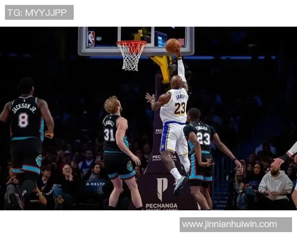 雷迪克谈拉拉维亚成长之路强调05秒接球投篮策略与全面表现