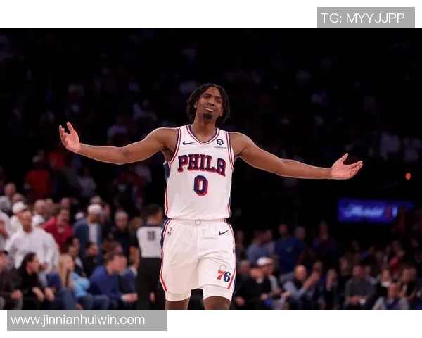 马克西创历史仅需15场比赛便斩获500分100助攻成为最快控卫